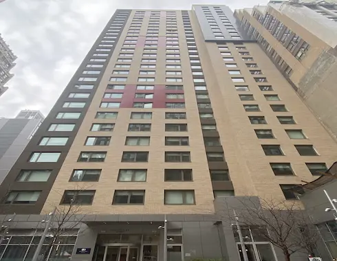 Doubletree 525 8th Ave